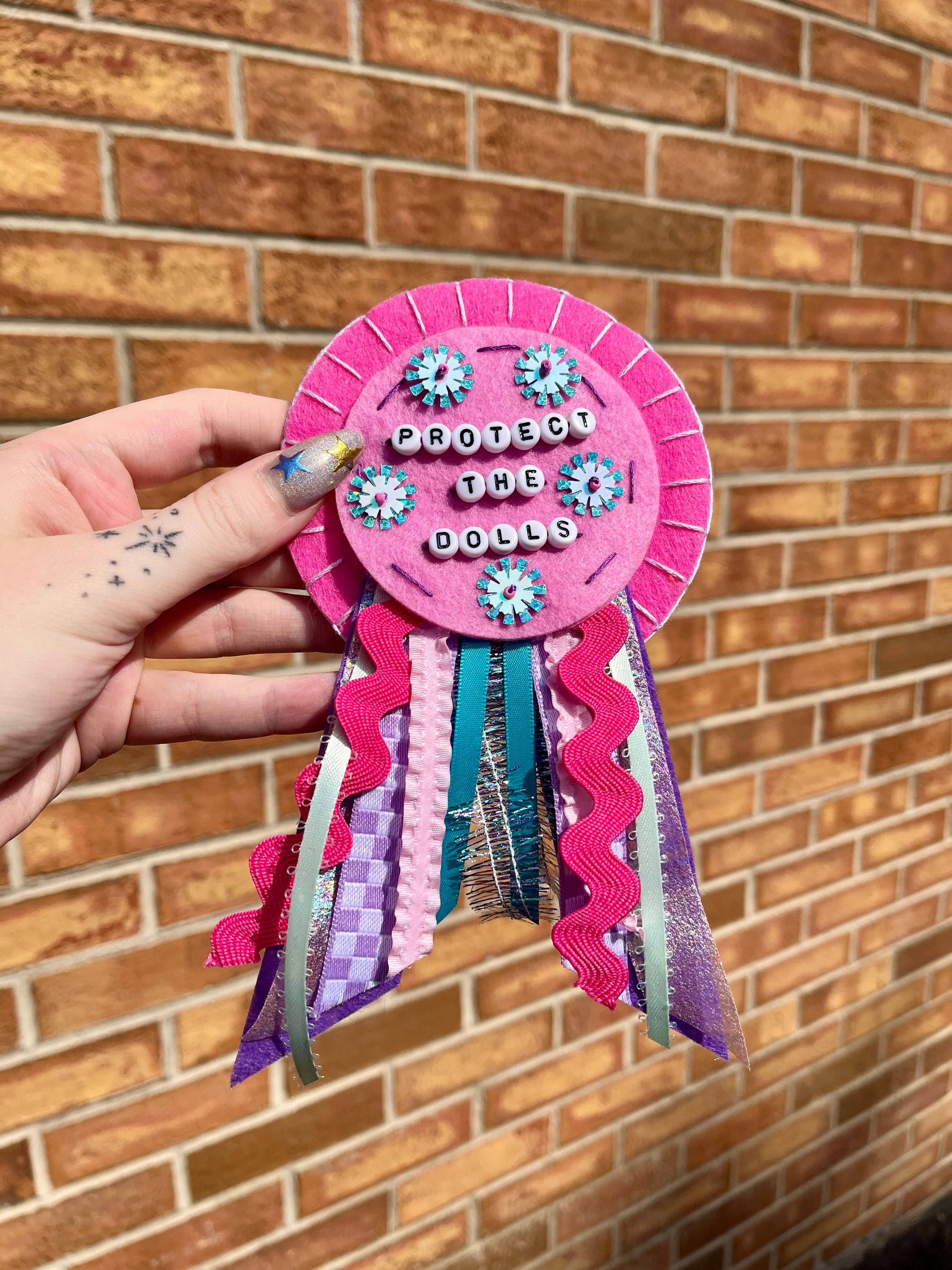 pre-made felt prize ribbon